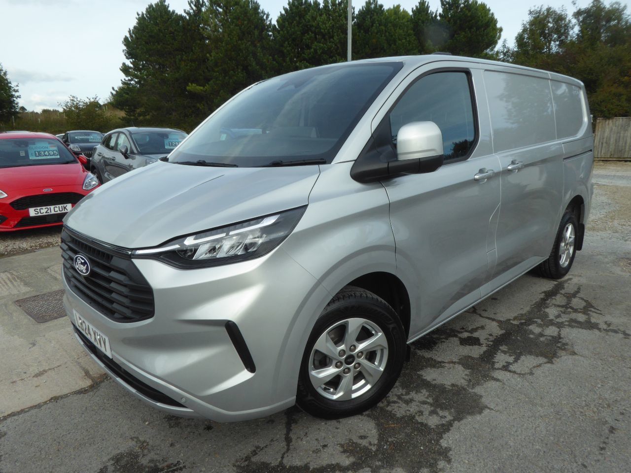 2024 Ford Transit Custom