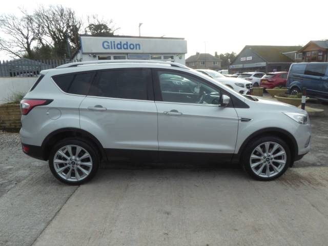 2019 Ford Kuga 2.0 TDCi Titanium X Edition Navigation 120 PS 2WD Automatic 1 Owner From New