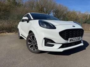 Ford Puma 1.0 EcoBoost Hybrid mHEV ST-Line Navigation 125 PS 1 Owner From New Hatchback Petrol Frozen White at Gliddon Cars Brixham